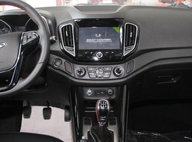 2017款奇瑞瑞虎5