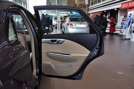 2011款别克凯越1.6LX-AT
