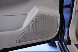 2011款别克凯越1.6LX-AT