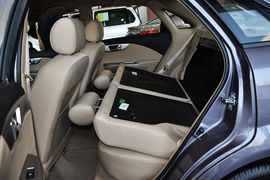 2011款别克凯越1.6LX-AT