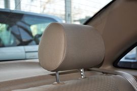 2011款别克凯越1.6LX-AT