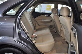 2011款别克凯越1.6LX-AT