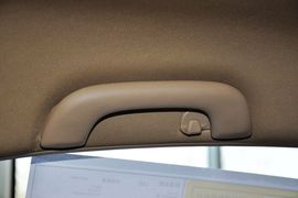 2011款别克凯越1.6LX-AT