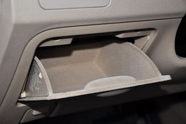 2011款别克凯越1.6LX-AT