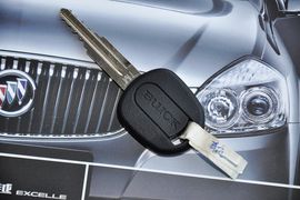 2011款别克凯越1.6LX-AT