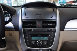2011款别克凯越1.6LX-AT