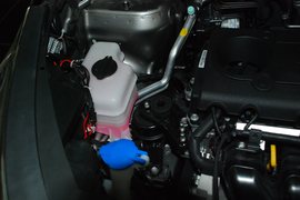 2011款起亚智跑2.0自动两驱
