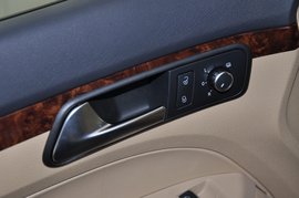 2011款大众途安1.4TSI