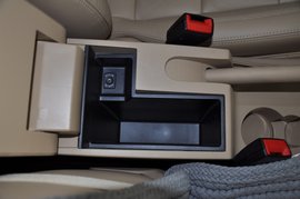 2011款大众途安1.4TSI