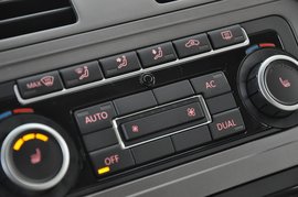 2011款大众途安1.4TSI