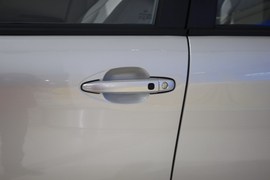 比亚迪S6车展实拍