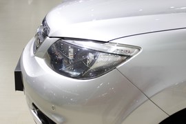 比亚迪S6车展实拍