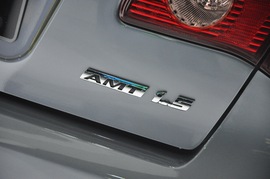 2011款天津一汽威志三厢