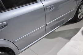 2011款天津一汽威志三厢