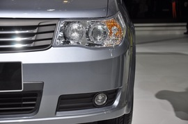 2011款天津一汽威志三厢