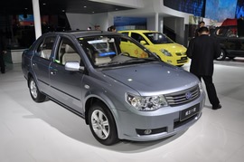 2011款天津一汽威志三厢