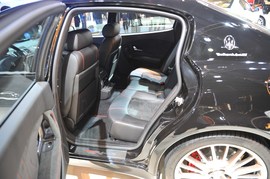 玛莎拉蒂总裁车展实拍