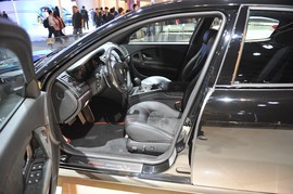 玛莎拉蒂总裁车展实拍