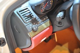 玛莎拉蒂总裁车展实拍