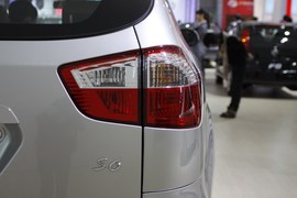 比亚迪S6车展实拍