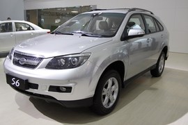 比亚迪S6车展实拍