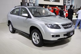 比亚迪S6车展实拍