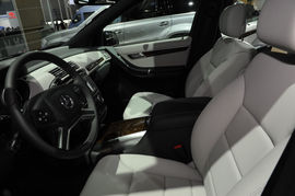 奔驰R300L车展实拍