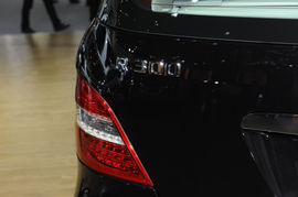 奔驰R300L车展实拍
