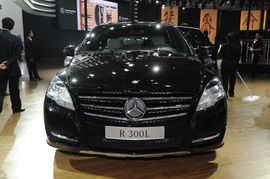 奔驰R300L车展实拍