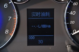 广汽传祺2.0L手动精英版到店实拍