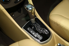 北京现代瑞纳两厢实拍