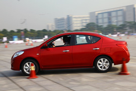 2011款日产阳光解码实拍