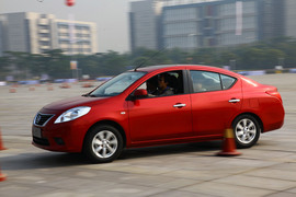 2011款日产阳光解码实拍