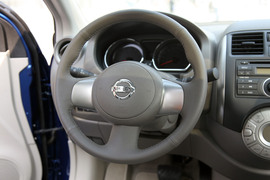 2011款日产阳光解码实拍