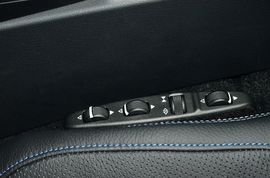 2016款奔驰E200轿跑车灵动版