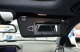 2016款奔驰E200轿跑车灵动版