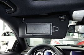 2016款奔驰E200轿跑车灵动版