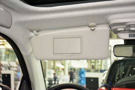 2016款奔驰E200轿跑车灵动版