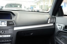 2016款奔驰E200轿跑车灵动版