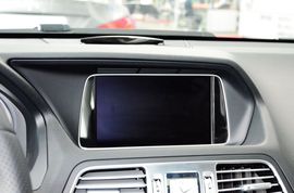 2016款奔驰E200轿跑车灵动版