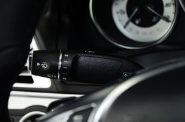 2016款奔驰E200轿跑车灵动版