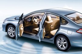 2011款东风日产天籁外观官方图