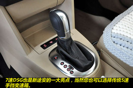 上海大众途安1.4T新车到店图解