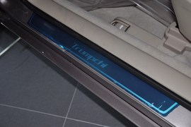 2011款广汽传祺2.0L自动豪华版