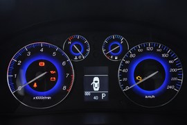 2011款广汽传祺2.0L自动尊贵版
