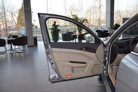 2011款广汽传祺2.0L手动精英版