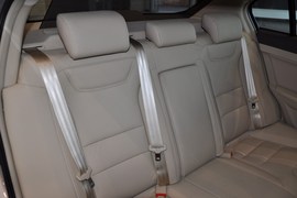 2011款广汽传祺2.0L手动精英版
