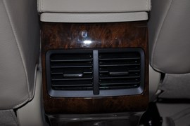 2011款广汽传祺2.0L手动精英版