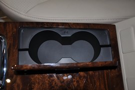 2011款广汽传祺2.0L手动精英版