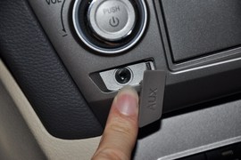 2011款广汽传祺2.0L手动精英版